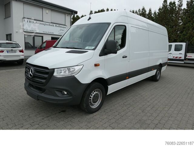High top van MERCEDES-BENZ Sprinter 315 CDI 907 Maxi Kasten Kamera