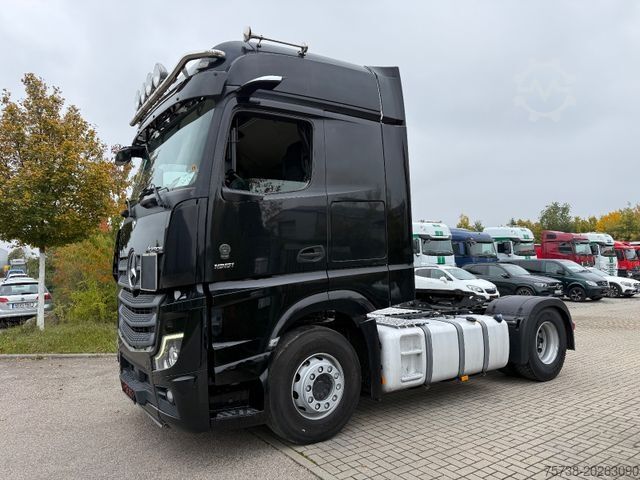 Standard tractor unit MERCEDES-BENZ Actros 1851 LS/Kipphydraulik/Retarder/BigSpace