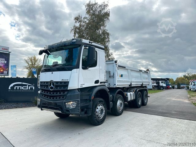 Three-sided tipper truck MERCEDES-BENZ Arocs 3251 8x4 MEILLER Bordmatik Plane