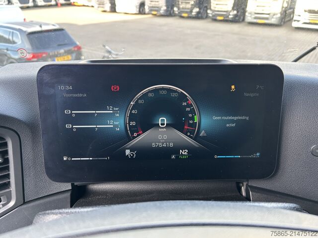 Standard tractor Mercedes-Benz Actros 1842 Streamspace / 575 dkm / Tacho V2 / ...