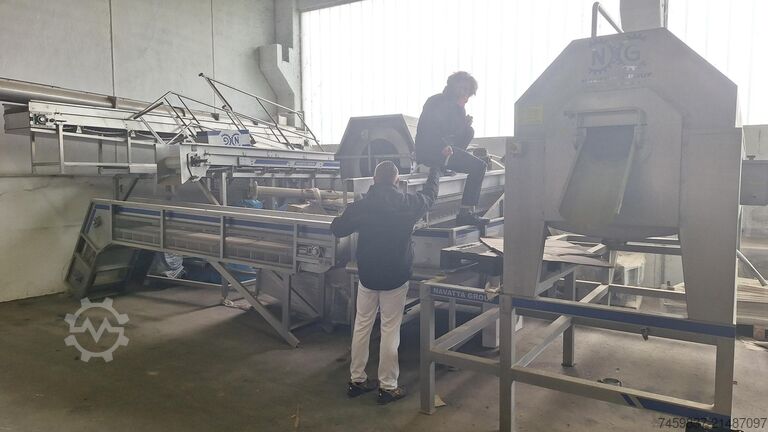 Maschinen zum Waschen und Blanchieren von Gemüse Navatta machines 