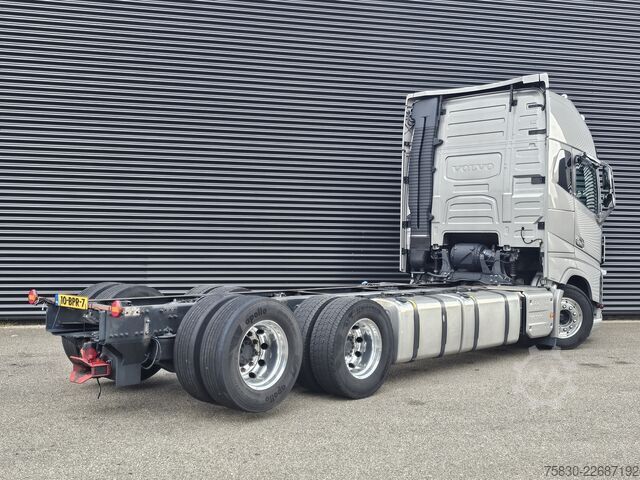 Chassis with cab Volvo FH 16.650 6x2 / RETARDER / CHASSIS