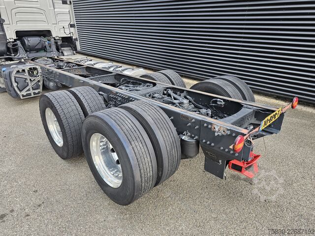 Chassis with cab Volvo FH 16.650 6x2 / RETARDER / CHASSIS