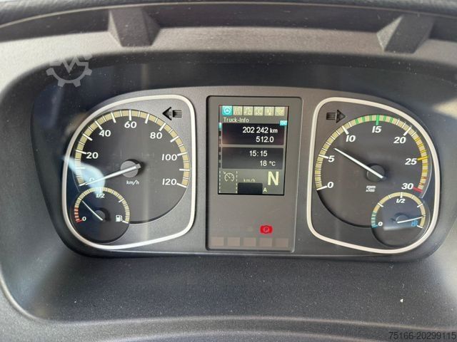 Box truck MERCEDES-BENZ ATEGO 1023 L Koffer 6,20 m LBW 1,5 T*Klima*AHK