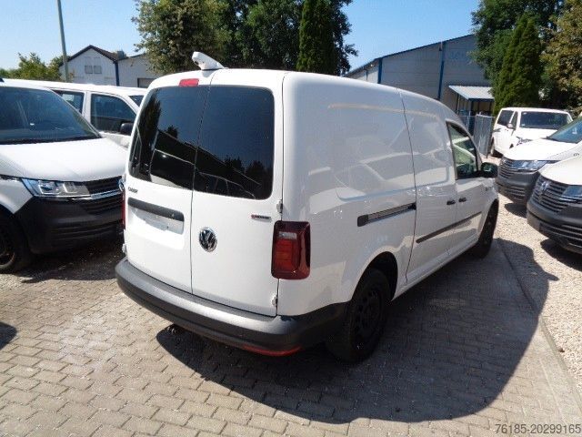 Minibus VOLKSWAGEN Caddy Maxi  4motion mit DSG  Getriebe