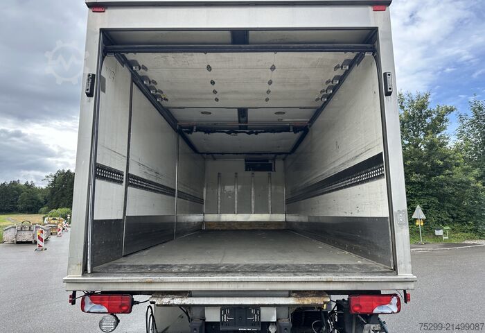 Kühlkoffer-LKW MAN TGA 18.350 4x2 KK mit HB und Rolltor