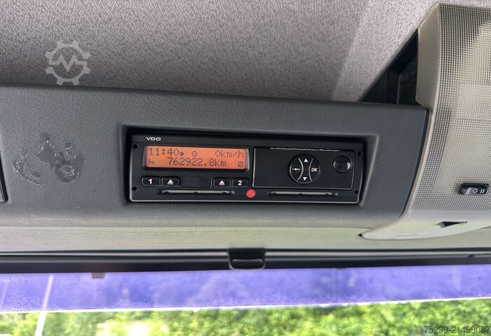 Kühlkoffer-LKW MAN TGA 18.350 4x2 KK mit HB und Rolltor