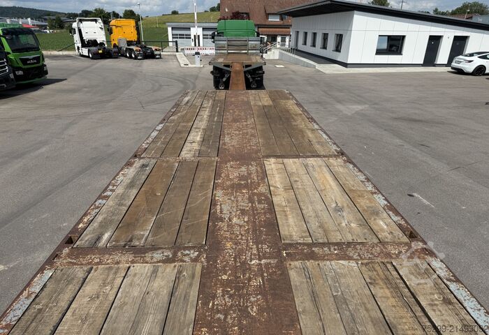 Open semitrailer Goldhofer Typ SPZ-DI2 Tele / Swiss-Vehicle