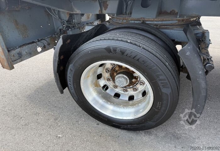 Open semitrailer Goldhofer Typ SPZ-DI2 Tele / Swiss-Vehicle