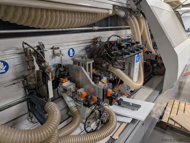 Kantenanleimmaschine BIESSE Akron 850