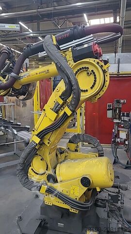Industrial robot FANUC 
