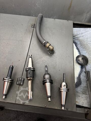 CNC - Bearbeitungszentrum HEDELIUS CB 70 - 3200