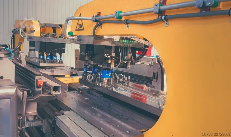 Querteilanlage Querteilanlage mit Stanzaggregat SCHULER 1500 x 0,6 - 5,0 mm