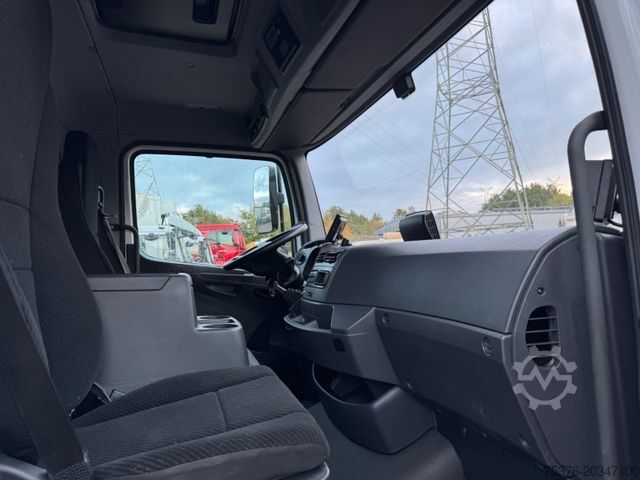 Refrigerator body van MERCEDES-BENZ Atego 818 THERMO KING T-800 R whisper