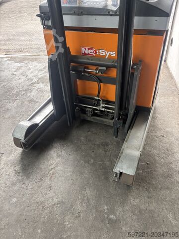 Schubmaststapler Still FM-X 10