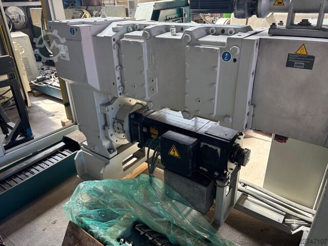 Extruder KraussMaffei KMD 90-32