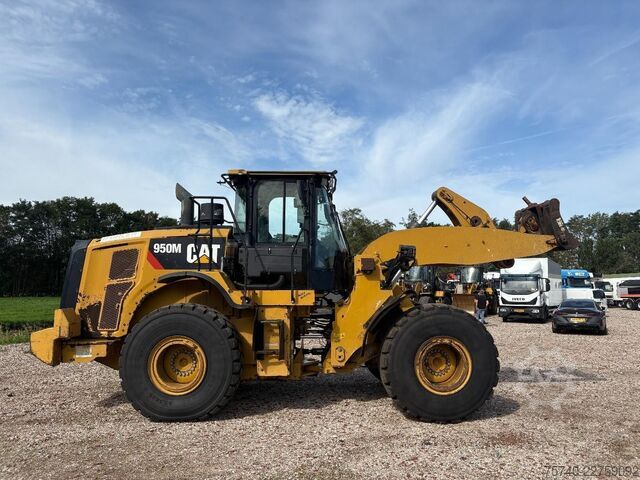 Wheel loader Caterpillar 950M + 11.626 HOURS + CE +  PERFECT MACHINE! + ...