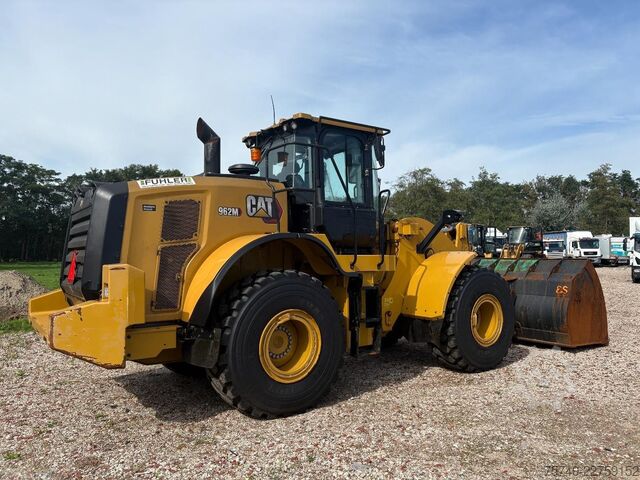 Wheel loader Caterpillar 962M + 13.107HOURS + BIG BUCKET + PERFECT WORKI...