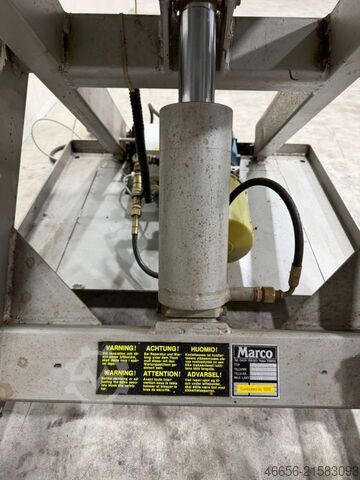 Scherenhubtisch Marco 