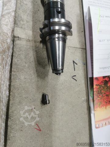 Vertikales Bearbeitungszentrum FANUC α-T14iA