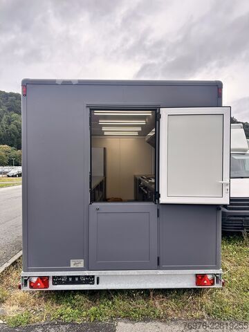 Verkaufsanhänger Foodtruck Imbisswagen Voll ausgestatteter Gastro-Contrailer (Hydraulik-Absenkbar) | Profi-Küche NEU