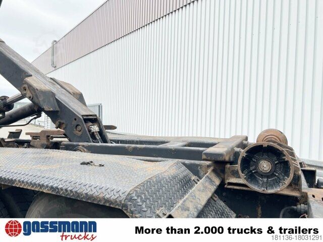 Abrollkipper MAN TGA 26.440 6X2-2 BL, Liftachse