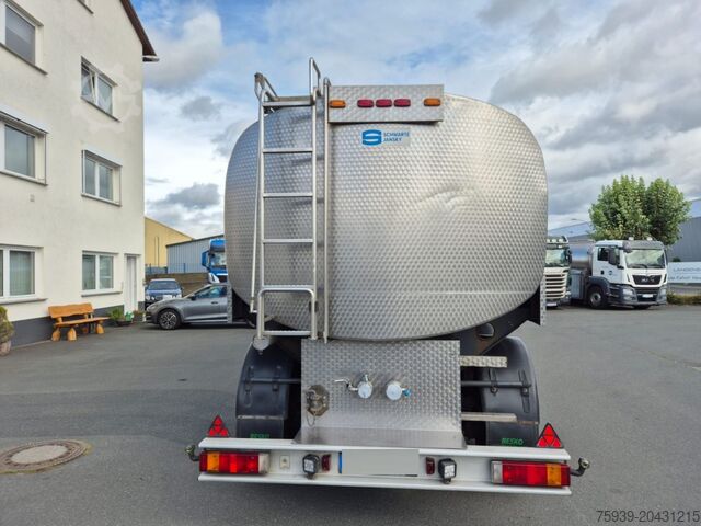 Tankauflieger MAFA MAGYAR