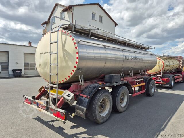 Tanker truck  Fabr. Haas Heinrich - Edelstahltankaufbau - 5 Kammern (5140   1320   3030   2020   6060 ) = 17.570 Gesamtvolumen