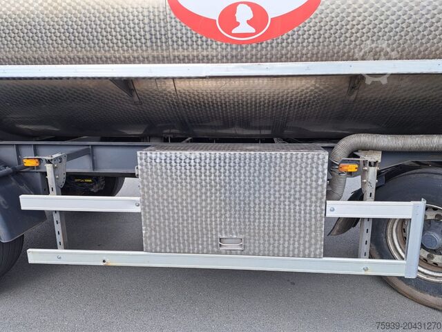 Tankanhänger  Schwarte Edelstahltankanhänger 15500 l ISOLIERT