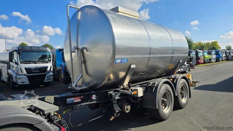 Tankanhänger  Tandemanhänger - Edelstahl - 13000 l - Isoliert