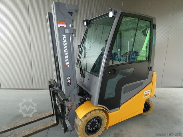 Elektro 4 Rad-Stapler Jungheinrich EFG 430K