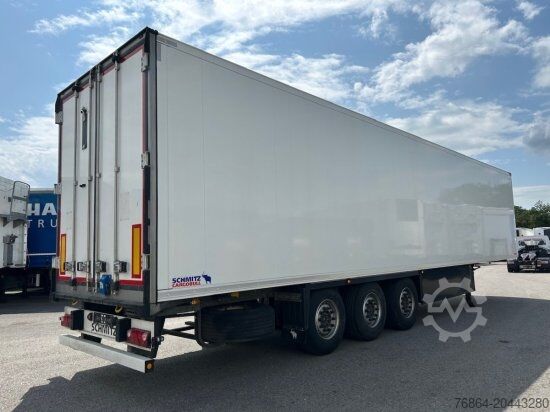 Low loader semitrailer SCHMITZ SCB S3B KüHLAUFLIEGER, TK SLXI 300