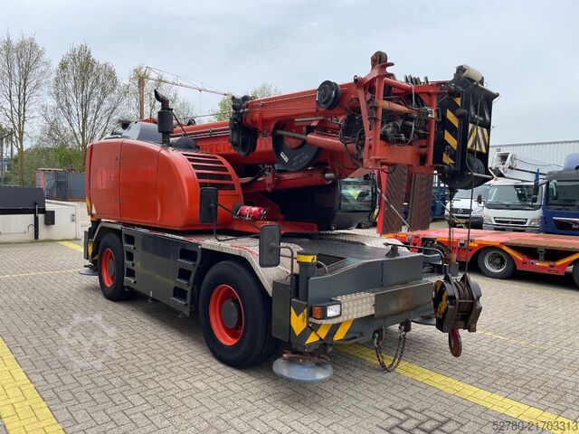 All terrain crane  Ecopower MGI 25