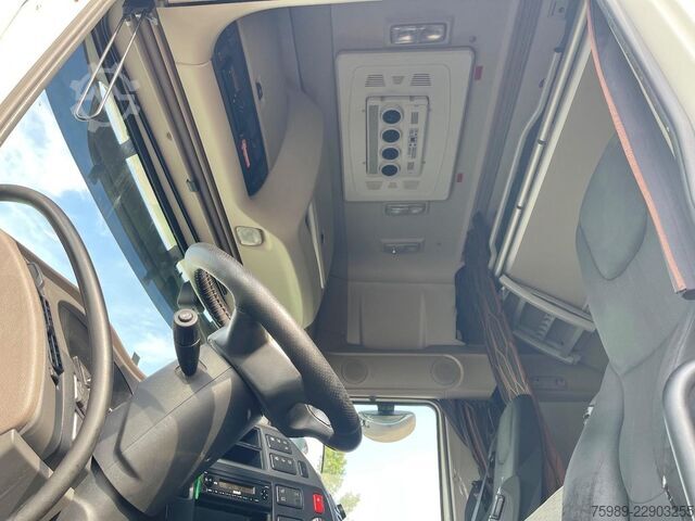 Standard-SZM DAF 530 2018, ACC, NAVI
