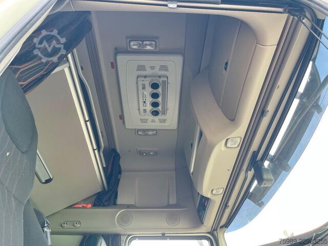 Standard-SZM DAF 530 2018, ACC, NAVI