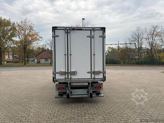 Kühltransporter IVECO Daily 35C18 TiefKühlkoffer Maxicargo *2 Stück*