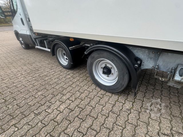 Kühltransporter IVECO Daily 35C18 TiefKühlkoffer Maxicargo *2 Stück*