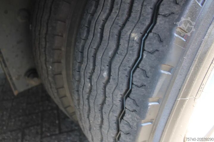 Koffer Pacton 2X AXLE + NICE TRAILER