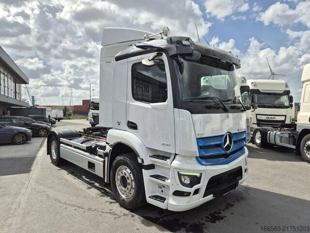 Standard-Traktor Mercedes-Benz Actros e ACTROS 300 LS FULL ELECTRIC