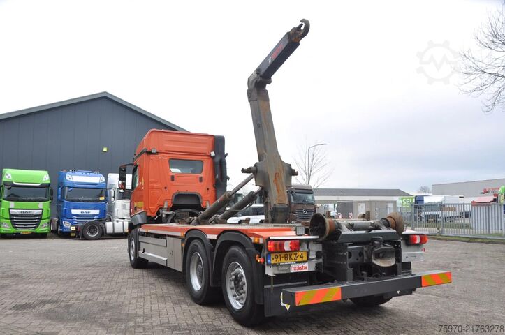 Hakenarmsystem Mercedes-Benz Actros 2548 6X2 + HIAB MULTI LIFT HAAKARM 21T