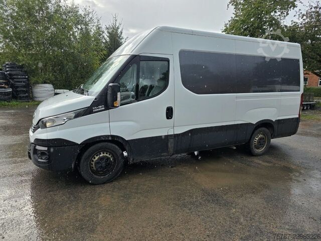High top van IVECO 35S16, 1+2 Sitzer, Klima Automat, Trennwand, AHK