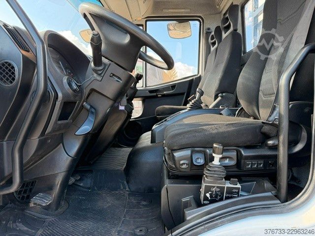 Three-way tipper van IVECO ML80E19K ¤6 Meiller 3-Seiten nur 74 TKM AHK