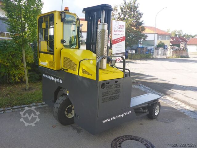 Four-way side loader Combilift C4000