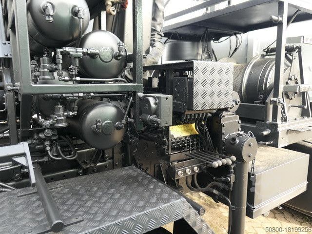 Wrecker MAN 34.440 8x8, Allrad, Kran, 2x Seilwinde, 2x AHK