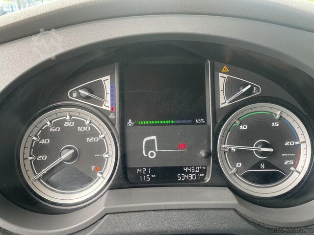 Standard tractor DAF XF 480 FT Spacecab / PTO / Hydraulics / 534.000...