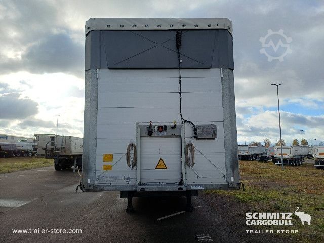 Open semitrailer with tarp Schmitz Cargobull Semitrailer Curtainsider Standard