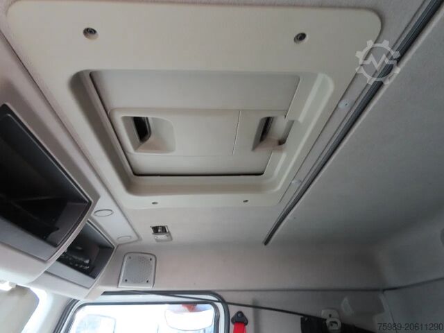 Refrigerated/frozen transport Renault D 330  19T Great condition! !! Telma/Retarder, ...