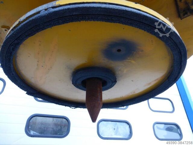 Vacuum lifting device for paper rolls; vacuum lifter for the paper industry, vacuum pump, vacuum com NAGRON AEROLIFT - RIETSCHLE R96-20 - VCE 100