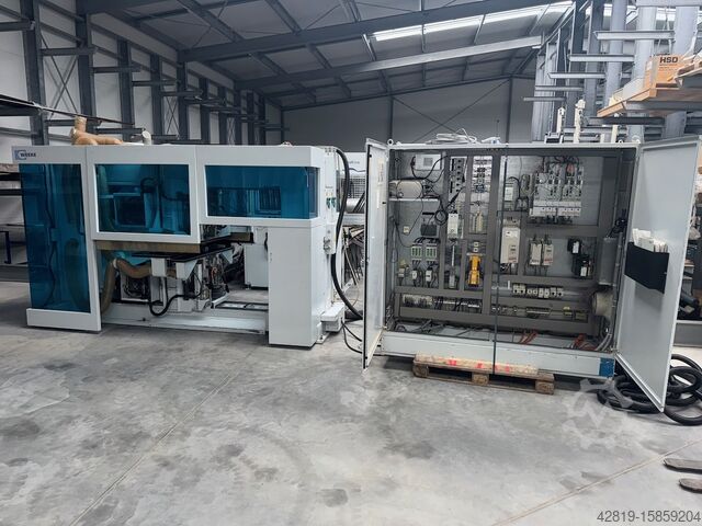 Bearbeitungszentrum mit Durchlauf Weeke BHX500