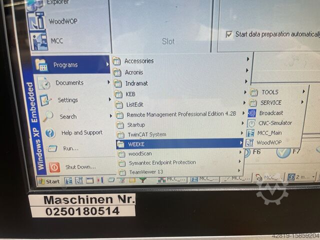 Machining center with throughfeed Weeke BHX500
